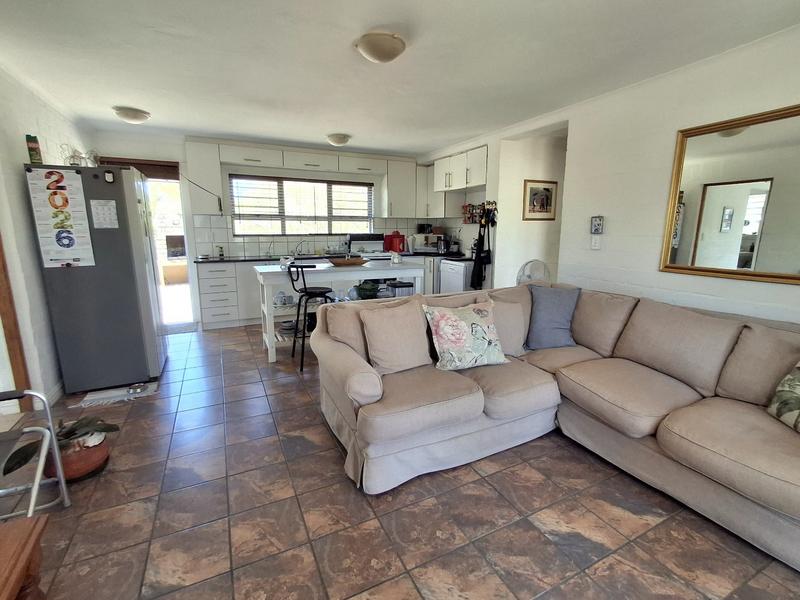 3 Bedroom Property for Sale in Britannia Bay Western Cape